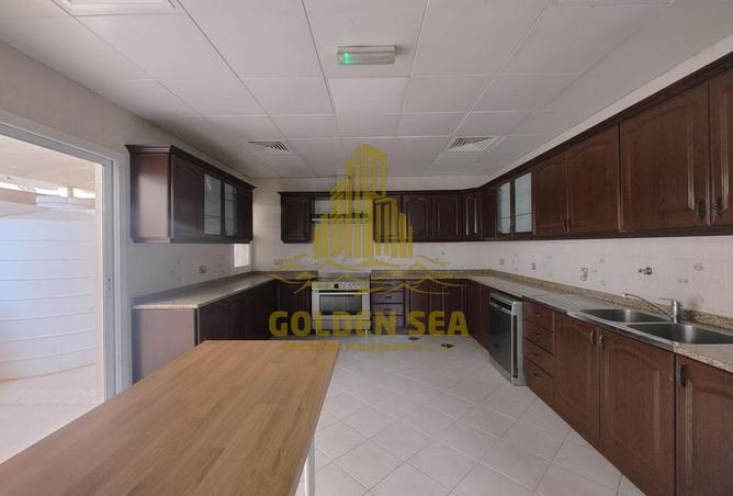 105982998 - Property Image 3