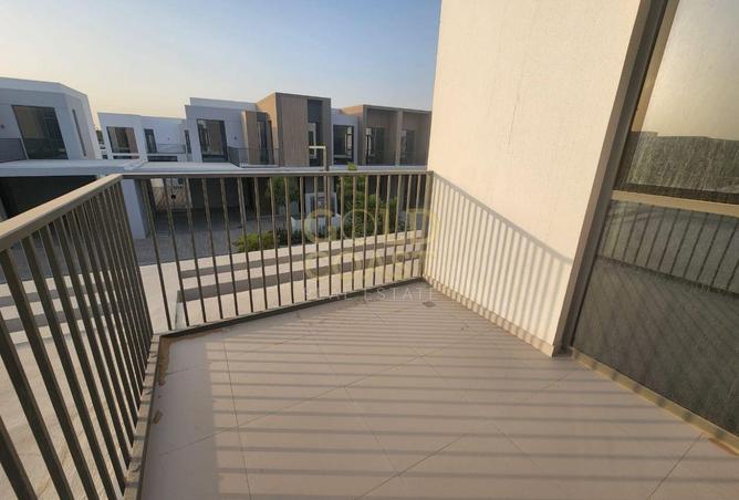 83211759 - صورة العقار 2