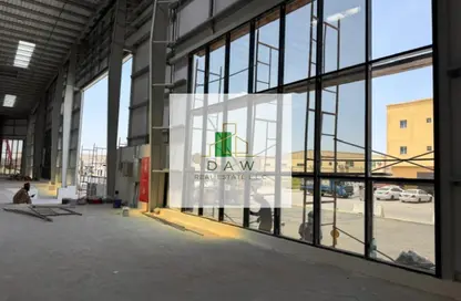 Warehouse - Studio - 2 Bathrooms for rent in Umm Al Thuoob - Umm Al Quwain