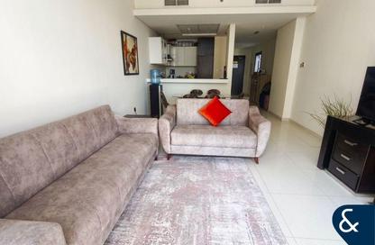 Apartment - 1 Bedroom - 2 Bathrooms for sale in Golf Veduta Hotel Apartments B - Golf Veduta Hotel Apartments - Golf Town - Damac Hills - Dubai