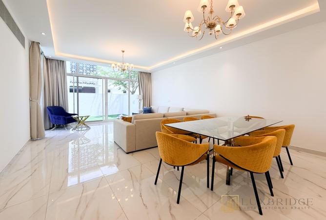 96964421 - Property Main Image
