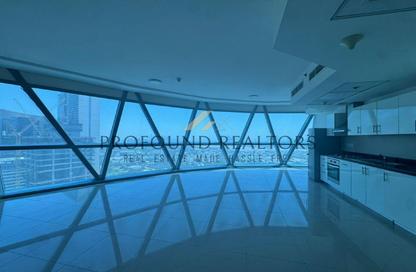 Apartment - 1 Bedroom - 2 Bathrooms for rent in Park Tower A - Park Towers - DIFC - Dubai