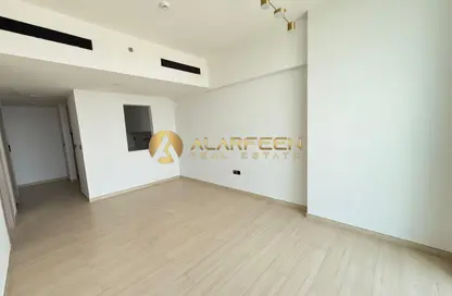 Apartment - 1 Bedroom - 2 Bathrooms for rent in Binghatti Crest - District 13 - Jumeirah Village Circle - Dubai