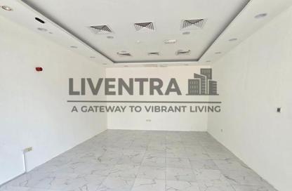Shop - Studio for rent in Al Rashidiya - Dubai