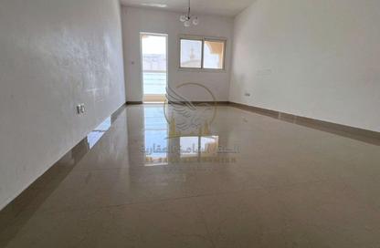 Apartment - 1 - 2 for rent in Al Qulaya'ah - Al Sharq - Sharjah