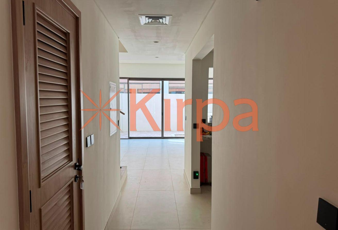 Luxury 4BR | Premium Amenities | Damac Lagoons photo 13
