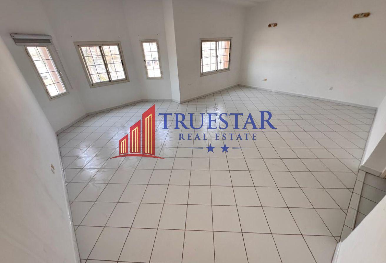 Club House|Renovated Bathrooms+Kitchen|5BR+Maids photo 5