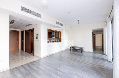 Apartment - 2 Bedrooms - 2 Bathrooms for rent in Standpoint Tower 1 - Standpoint Towers - Downtown Dubai - Dubai