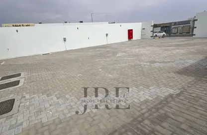 Warehouse - Studio - 1 Bathroom for rent in Al Sajaa Industrial - Al Sajaa - Sharjah