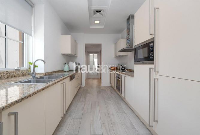 77361899 - Property Image 3