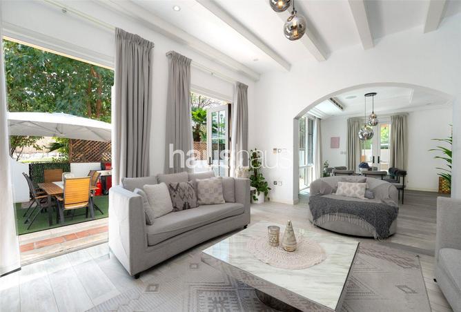 77361899 - Property Image 2