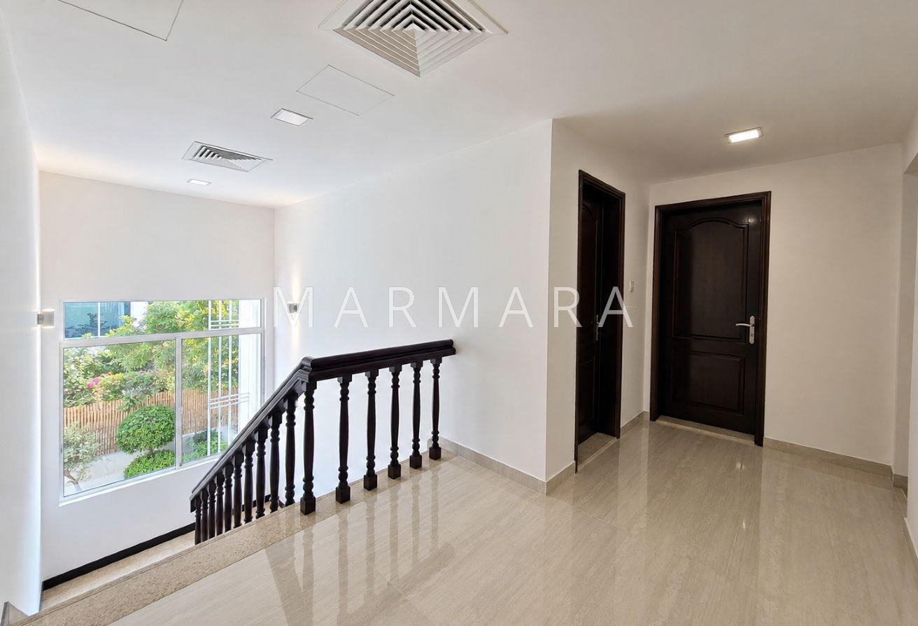 Amazing 5BR Villa | Private Garden | Shared Pool photo 20