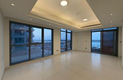 Apartment - 2 - 4 for rent in Al Raha Beach - Abu Dhabi