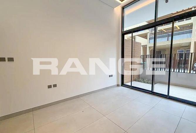 99953782 - صورة العقار 3