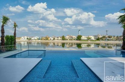 Villa - 5 Bedrooms - 7 Bathrooms for rent in Garden Homes Frond D - Garden Homes - Palm Jumeirah - Dubai