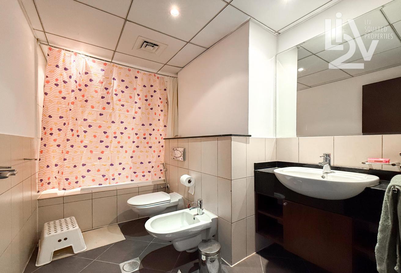 Fully Furnished | Prime Location | Pool view photo 12