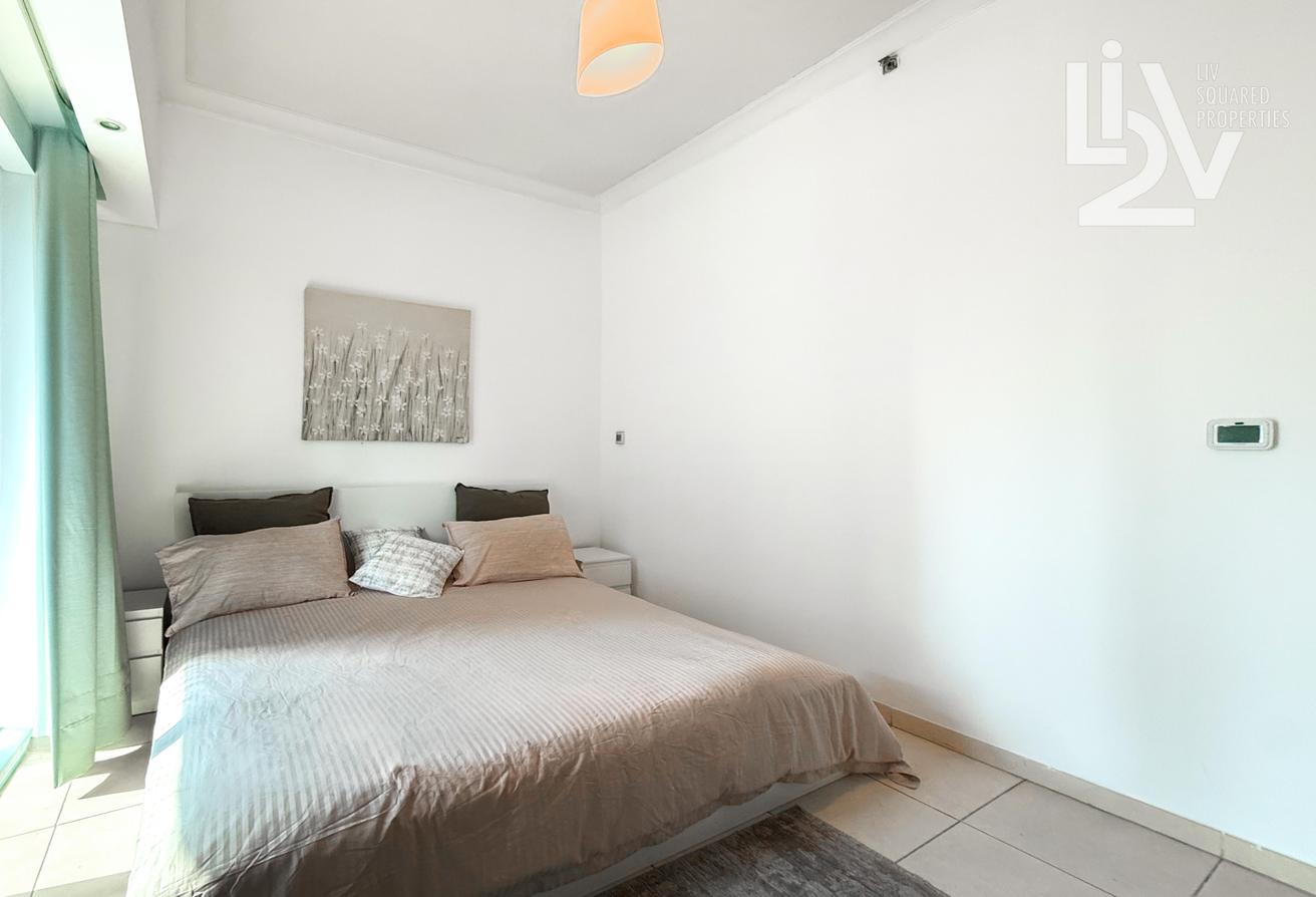 Fully Furnished | Prime Location | Pool view photo 8