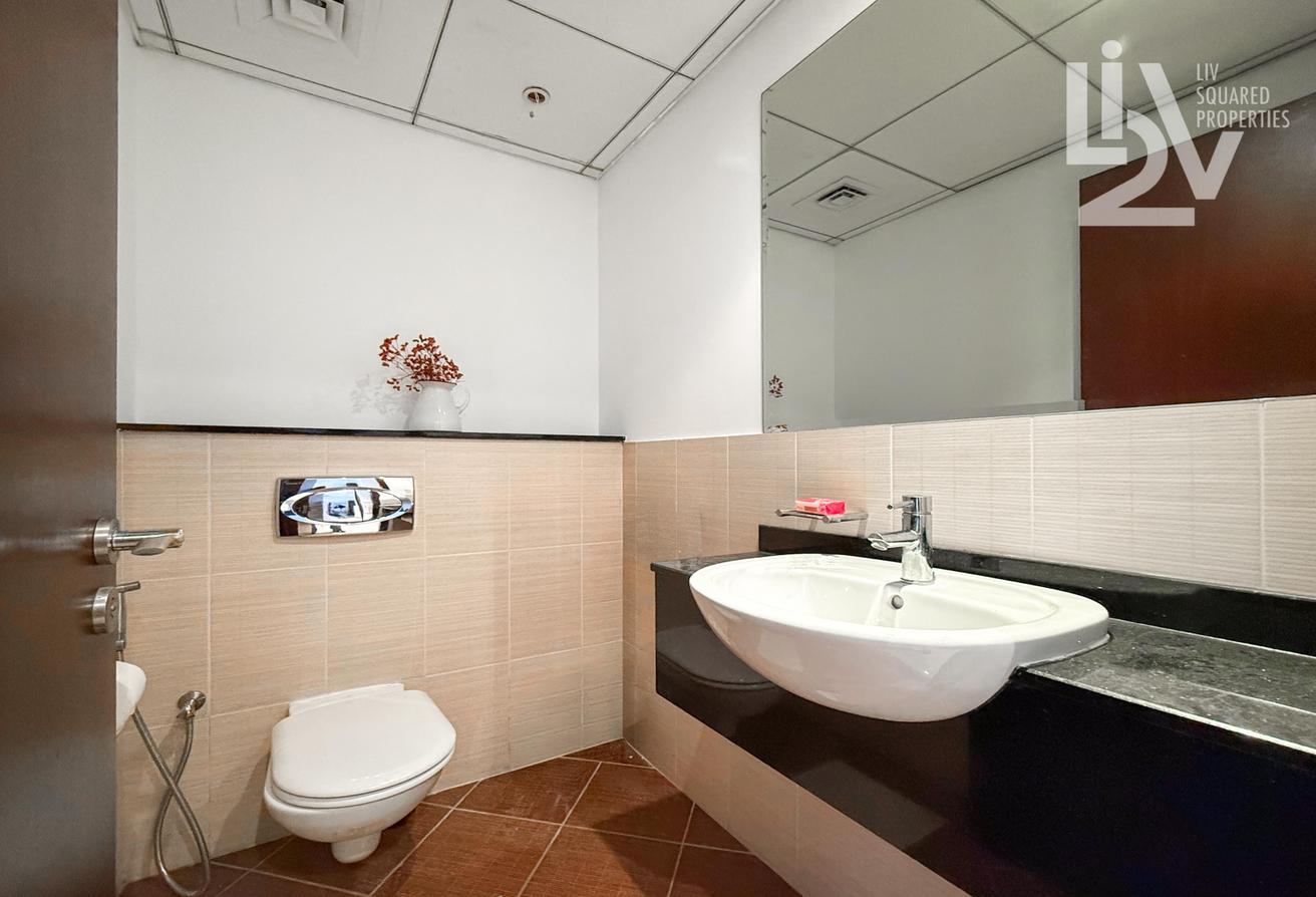 Fully Furnished | Prime Location | Pool view photo 11