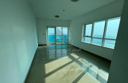 Apartment - 2 Bedrooms - 3 Bathrooms for rent in Al Khan - Sharjah