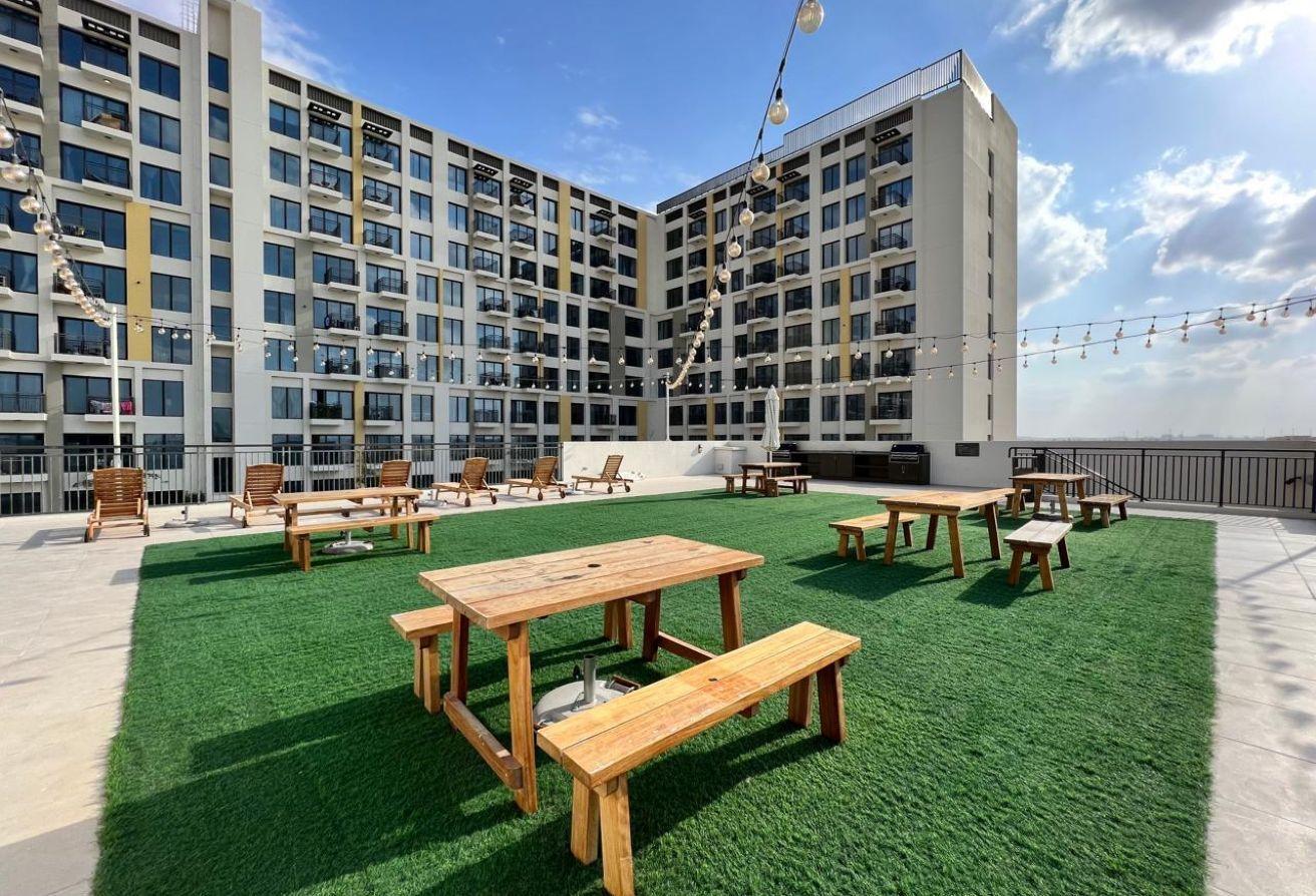 Community living | Spacious | Well Maintained photo 8