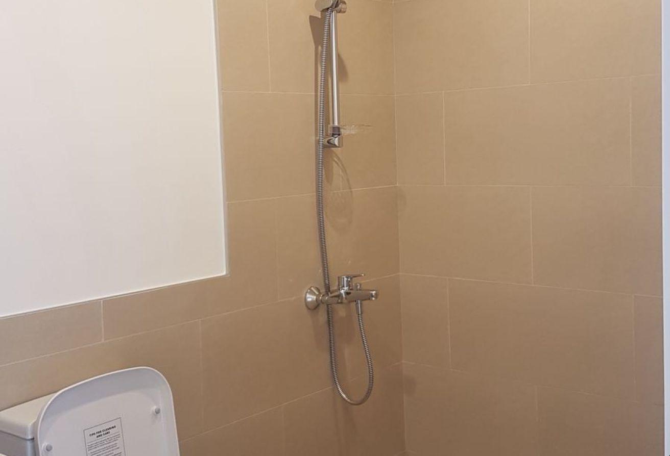 Community living | Spacious | Well Maintained photo 5