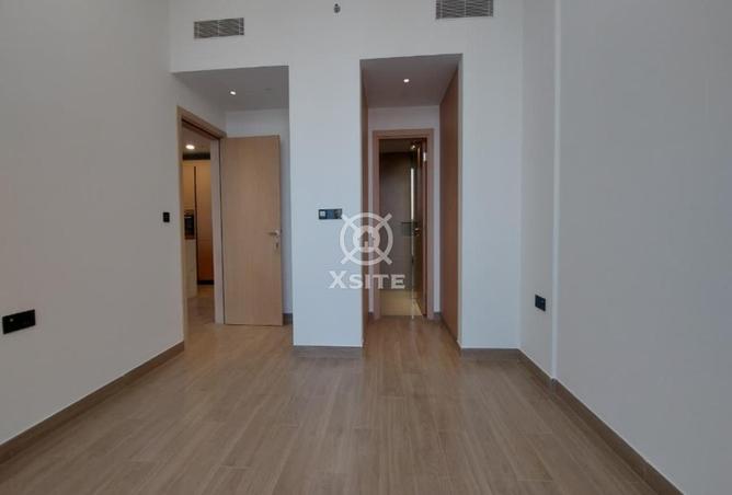 74245799 - Property Image 3