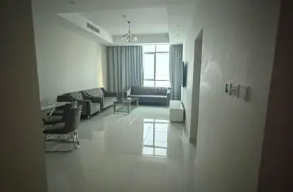 Apartment - 2 Bedrooms - 3 Bathrooms for rent in Al Khan Corniche - Al Khan - Sharjah