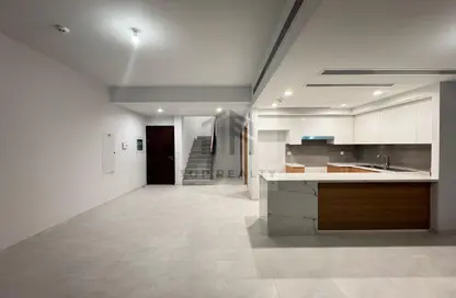 Townhouse - 3 Bedrooms - 4 Bathrooms for sale in La Rosa 6 - La Rosa - Villanova - Dubai Townhouse - 3 Bedrooms - 4 Bathrooms for sale in La Rosa 6 - La Rosa - Villanova - Dubai