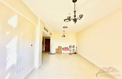 Whole Building - 3 - 2 for rent in Muwaileh 29 Building - Muwaileh - Sharjah