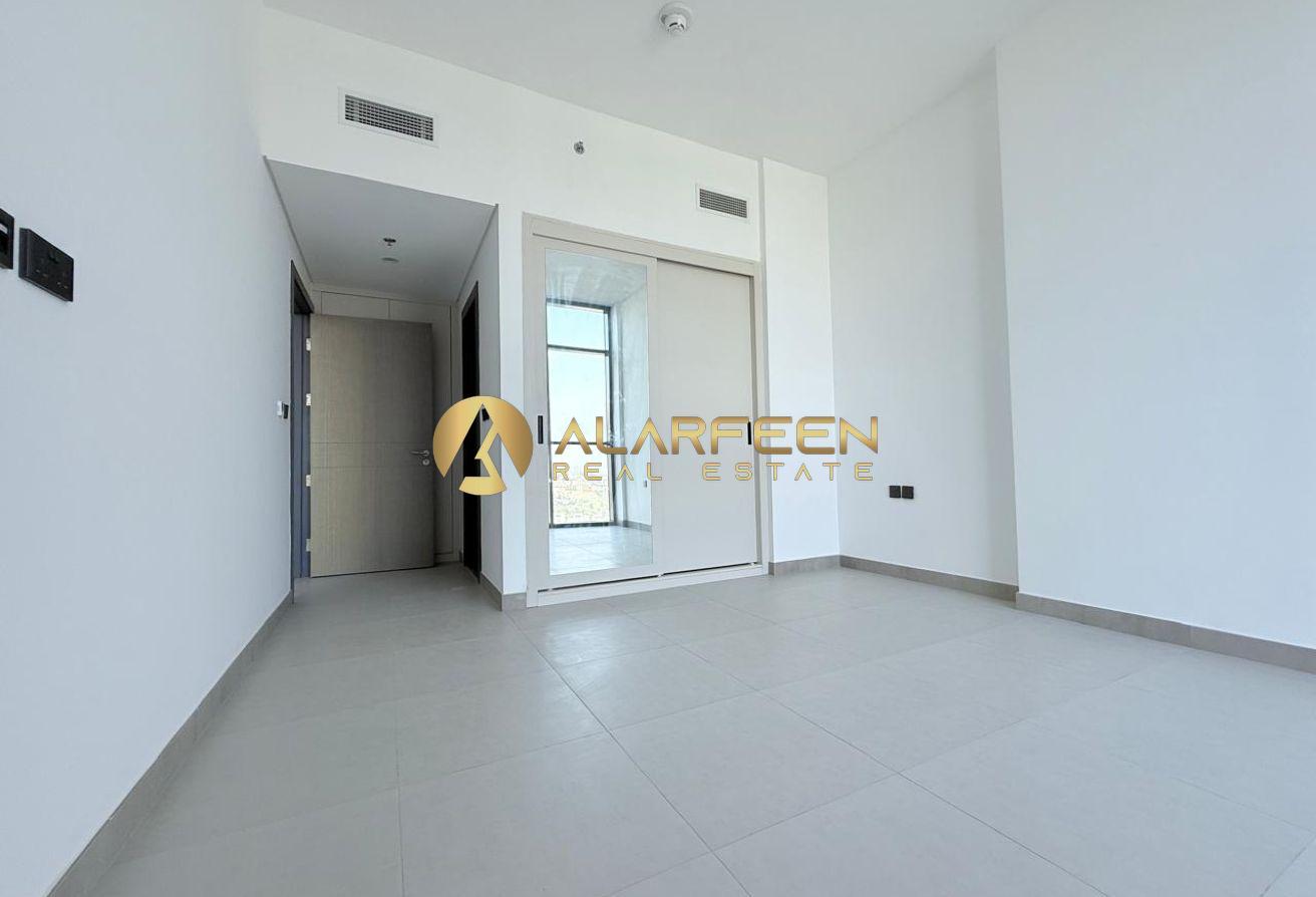Spacious 1BHK | Fitted Appliance | Call now photo 10