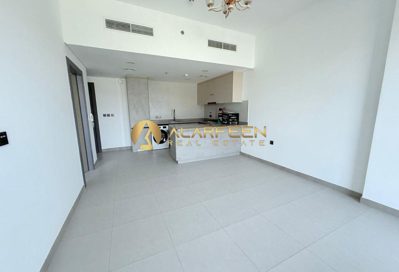Spacious 1BHK | Fitted Appliance | Call now photo 8