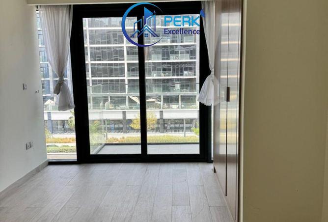 83661171 - Property Image 3