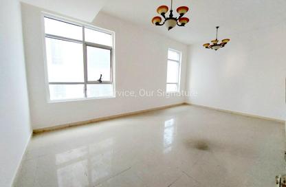 Apartment - 2 - 2 for rent in New Al Taawun Road - Al Taawun - Sharjah