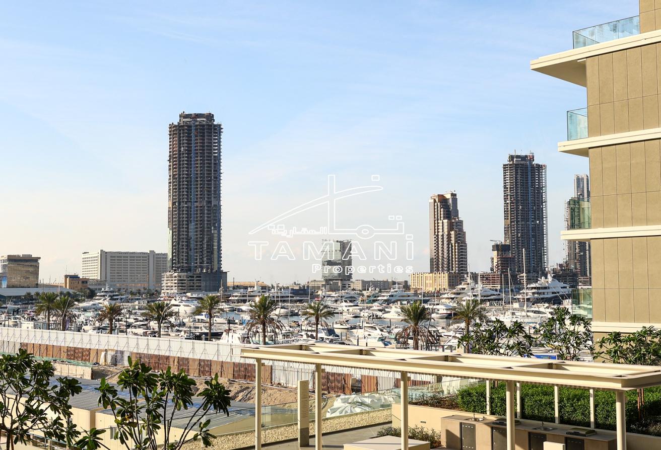 Sea view Ready to move Brand new photo 18