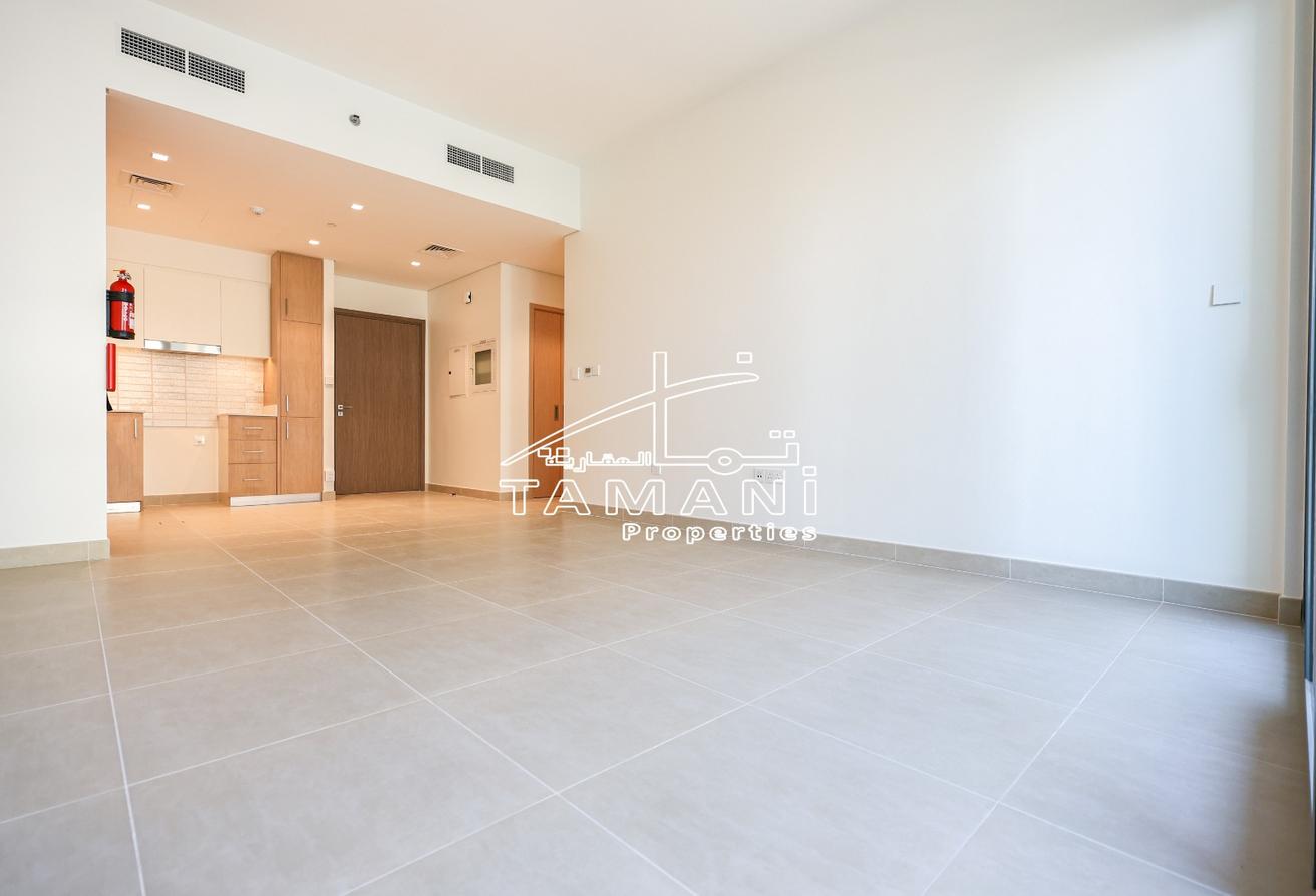 Sea view Ready to move Brand new photo 5