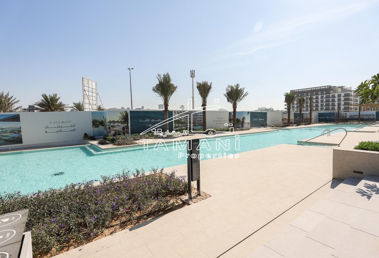 Sea view Ready to move Brand new photo 19
