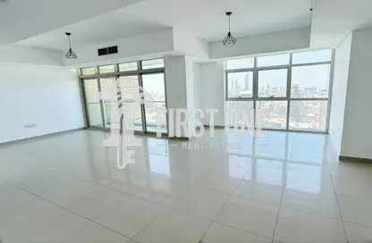 Apartment - 3 Bedrooms - 5 Bathrooms for rent in Tala Tower - Marina Square - Al Reem Island - Abu Dhabi Apartment - 3 Bedrooms - 5 Bathrooms for rent in Tala Tower - Marina Square - Al Reem Island - Abu Dhabi