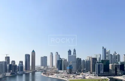 شقة - 2 غرف نوم - 3 حمامات للايجار في بريفه باي داماك (ايه) - داماك مايسون برايف - الخليج التجاري - دبي شقة - 2 غرف نوم - 3 حمامات للايجار في بريفه باي داماك (ايه) - داماك مايسون برايف - الخليج التجاري - دبي