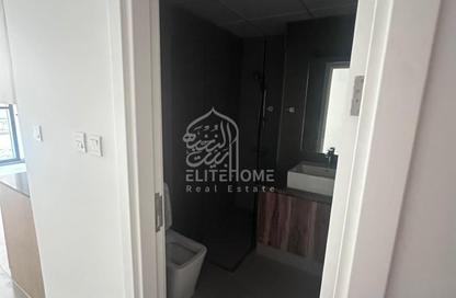 Apartment - 1 Bedroom - 2 Bathrooms for sale in Al Mamsha - Muwaileh - Sharjah