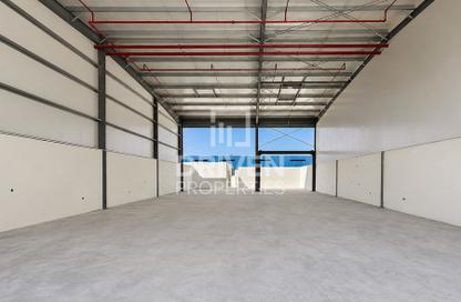 Warehouse - Studio - 2 for rent in ICAD - Industrial City Of Abu Dhabi - Mussafah - Abu Dhabi