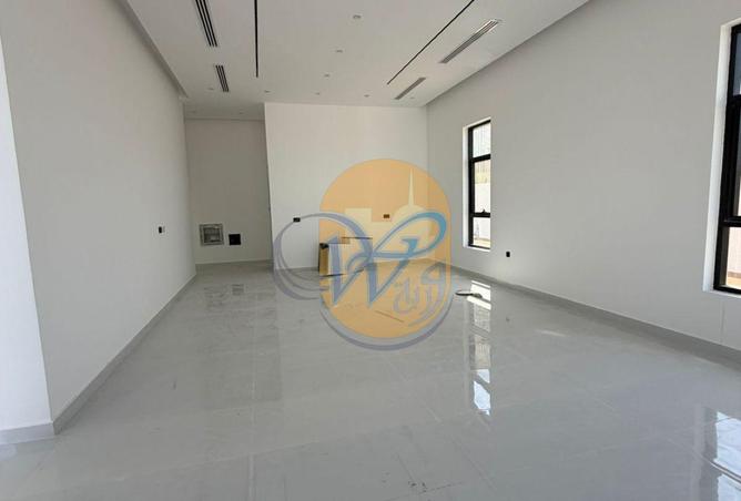 53983009 - صورة العقار 2