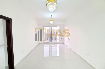 Apartment - 1 Bedroom - 2 Bathrooms for rent in Infinity Building - Al Satwa - Dubai