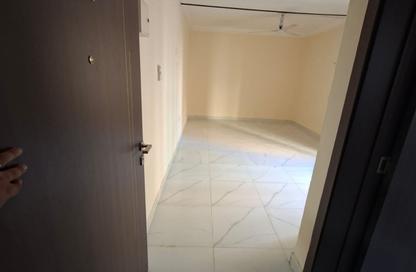 Apartment - Studio - 1 Bathroom for rent in Al Ghuair - Al Gharb - Sharjah