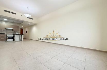 Apartment - 1 Bedroom - 1 Bathroom for rent in Palace Tower 2 - Palace Towers - Dubai Silicon Oasis - Dubai