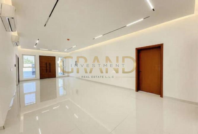 74623696 - Property Main Image