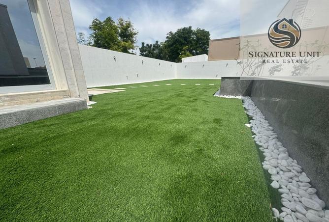 73864689 - Property Image 3