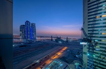 Apartment - 1 - 2 for rent in Palm Tower - Al Khan Lagoon - Al Khan - Sharjah Apartment - 1 - 2 for rent in Palm Tower - Al Khan Lagoon - Al Khan - Sharjah
