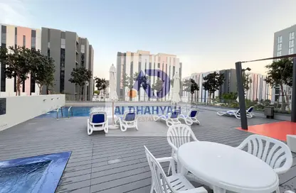 شقة - غرفة نوم - 2 حمامات للبيع في زا بوليفارد 3 - الجادة - الشارقة