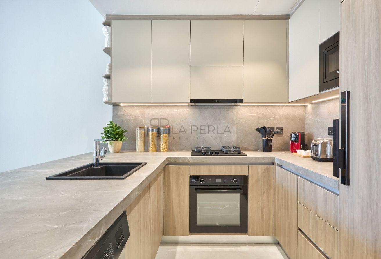 Luxurious 1BHK | Premium Amenities | Free Wi-Fi photo 10