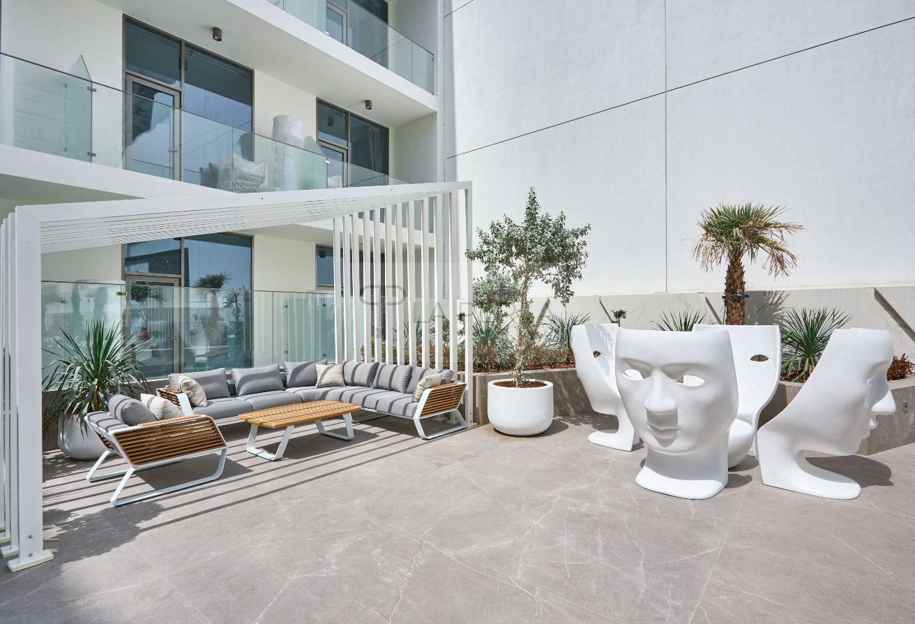 Luxurious 1BHK | Premium Amenities | Free Wi-Fi photo 21
